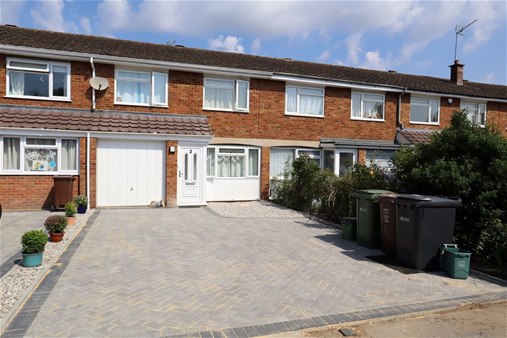 Lea Walk, Harpenden, AL5 4NG